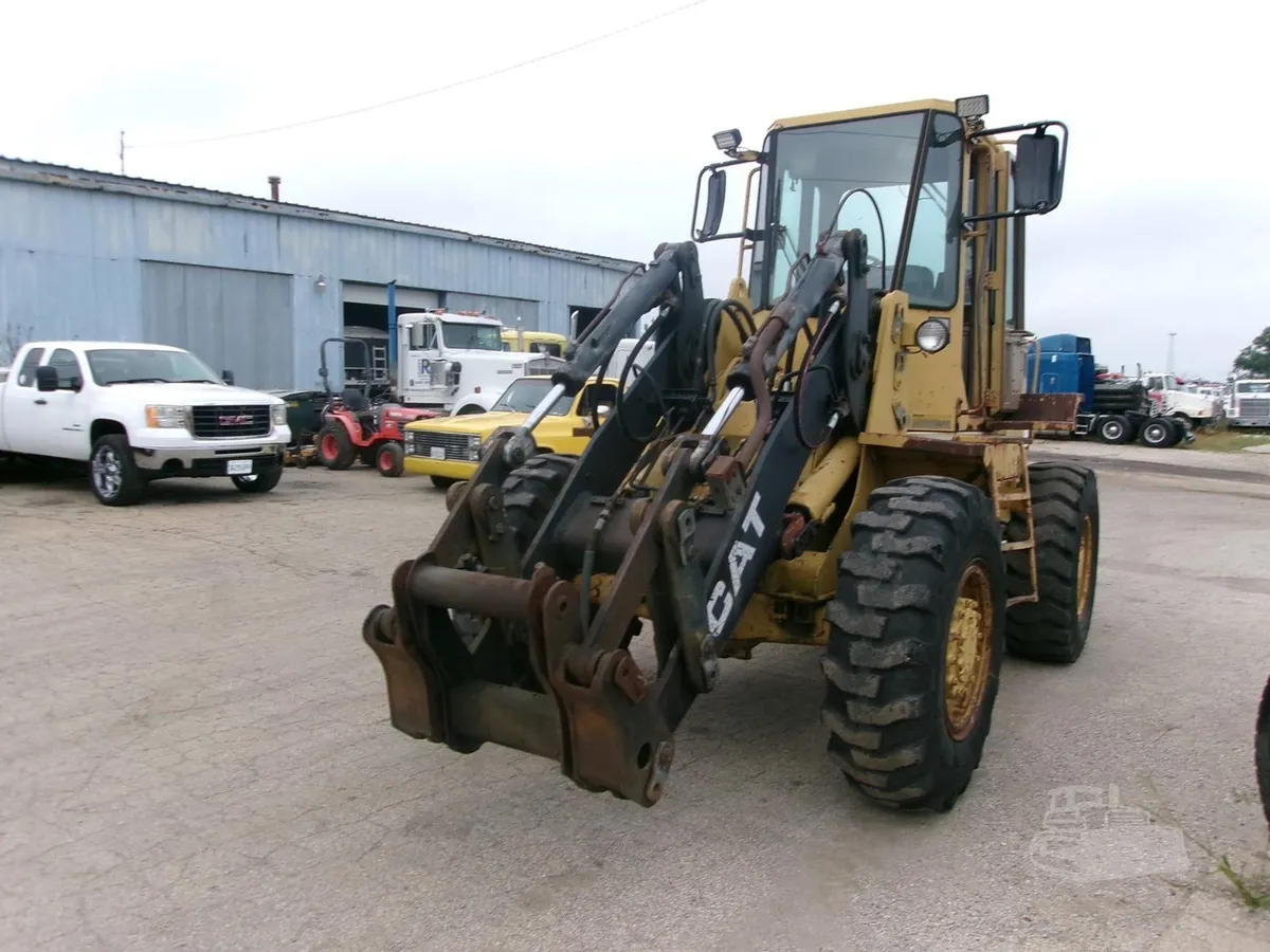 1989 Caterpillar IT18B Wheel Loaders for sale in Galva, IL - listing photo 2 of 8