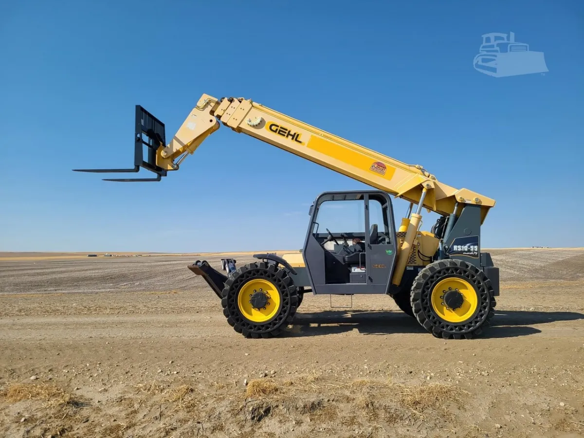2019 Gehl RS10-55 MARK 74 Telehandler Telescopic Forklift for sale in Loma, MT - listing photo 2 of 10