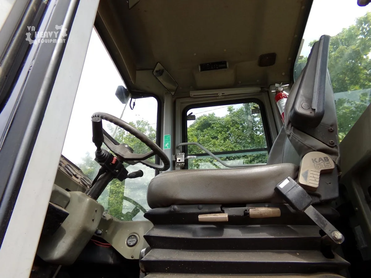 1999 Hyundai HL730-3 Wheel Loaders for sale in Pearisburg, VA - listing photo 10 of 10