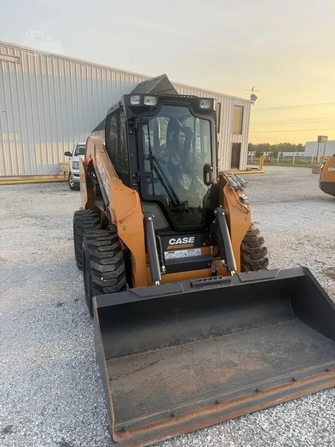 2023 CASE SV280B Skid Steer Loaders for sale in Mount Sterling, IL - listing photo 3 of 8