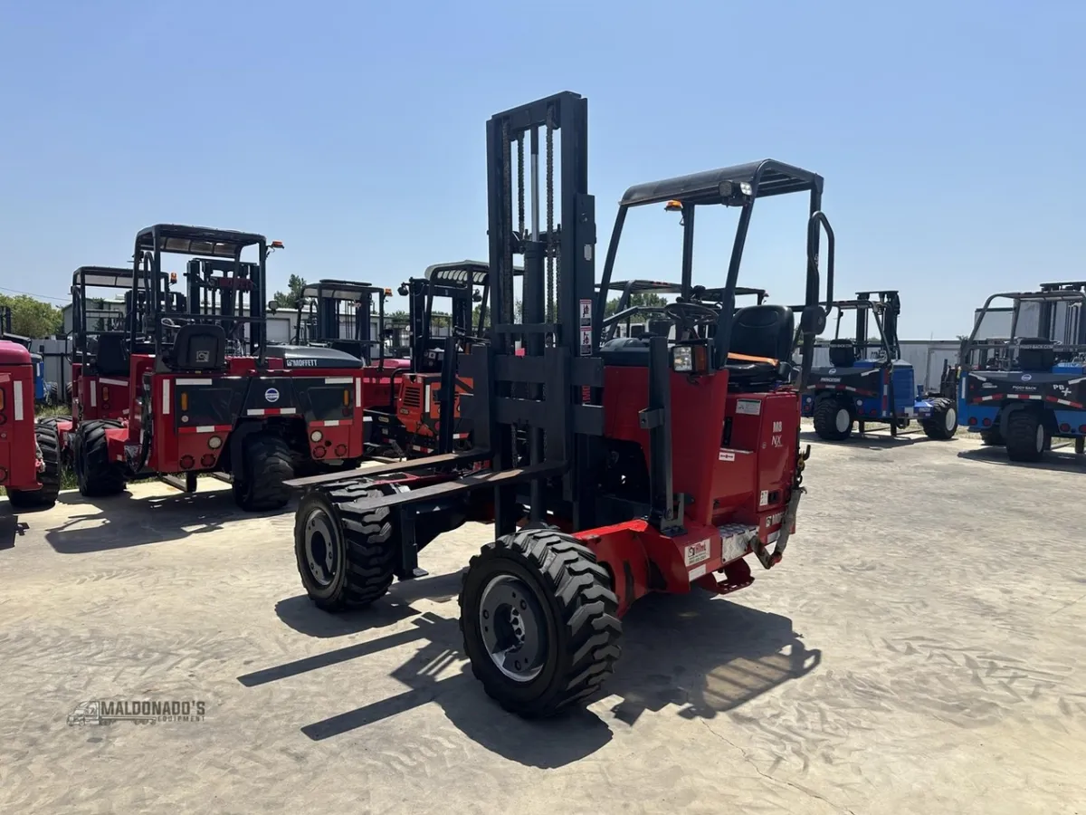 2016 Moffett M8 55.4 Rough Terrain Forklift for sale in Ferris, TX - listing photo 2 of 10