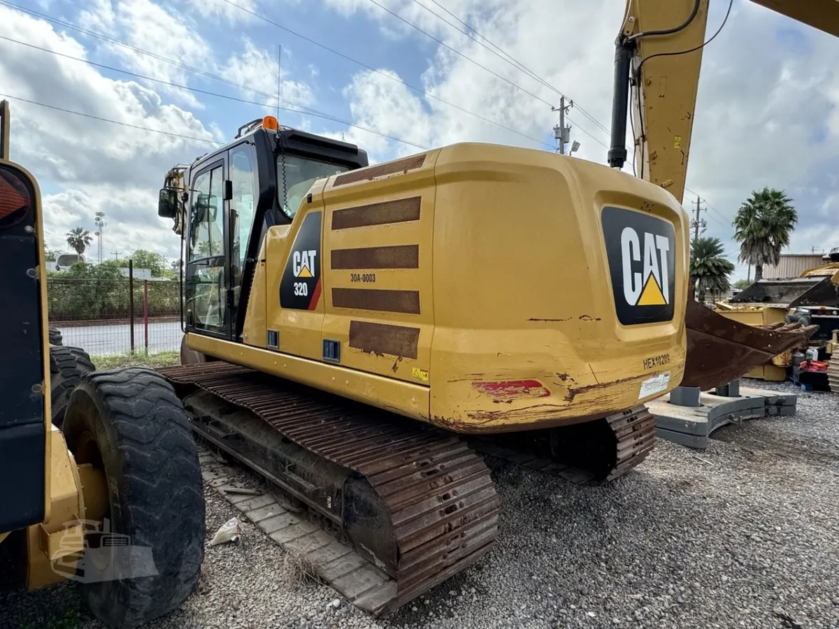 2019 Caterpillar 320 Excavators for sale in Hidalgo, TX - listing photo 5 of 10