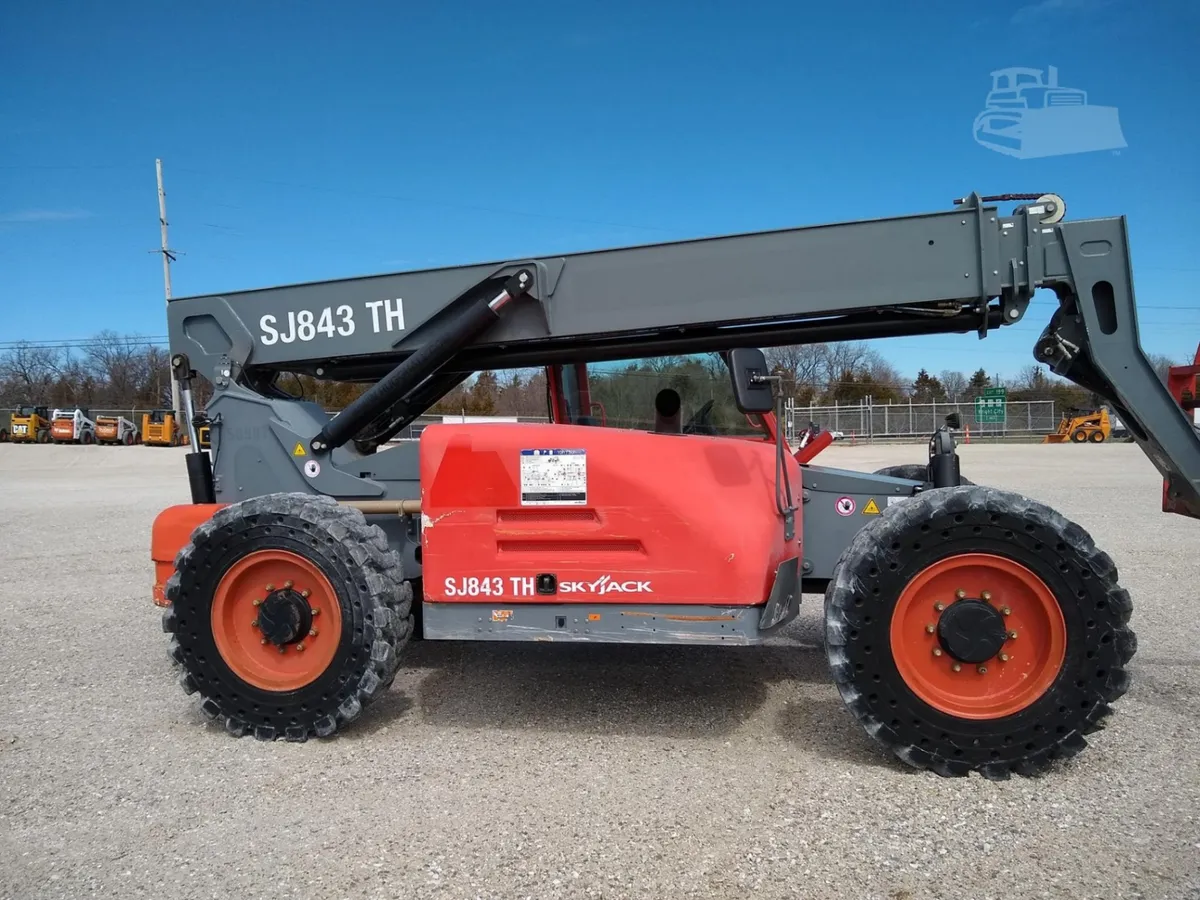 2018 Skyjack SJ843TH Telehandler Telescopic Forklift for sale in Wright City, MO - listing photo 8 of 8