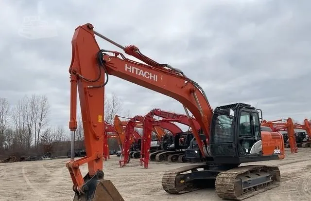 2019 Hitachi ZX200-6 Excavators for sale in Lebanon, ME - listing photo 2 of 10