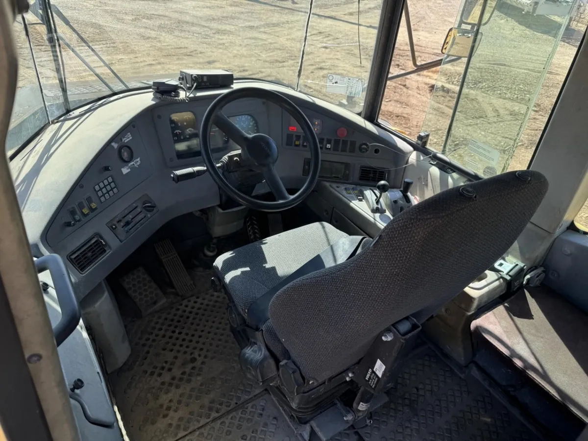 2003 Volvo A40D Off Highway for sale in Strafford, MO - listing photo 9 of 10