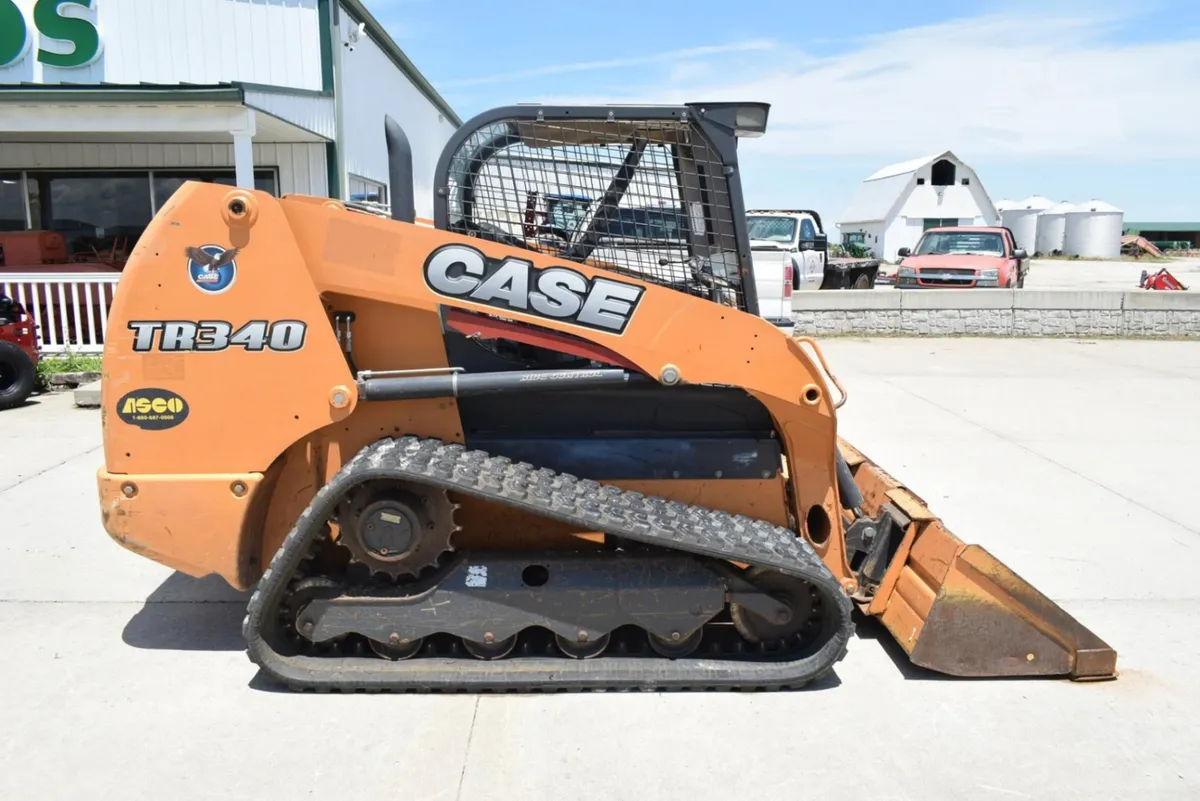 2016 CASE TR340 Track Loaders for sale in Kingdom City, MO - listing photo 6 of 8