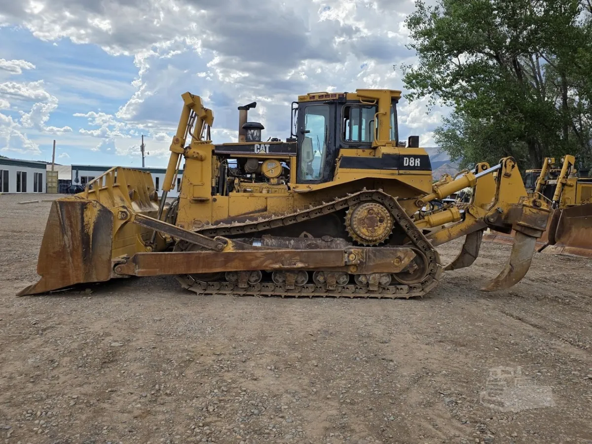 1999 Caterpillar D8R Dozers for sale in Paonia, CO - listing photo 2 of 10