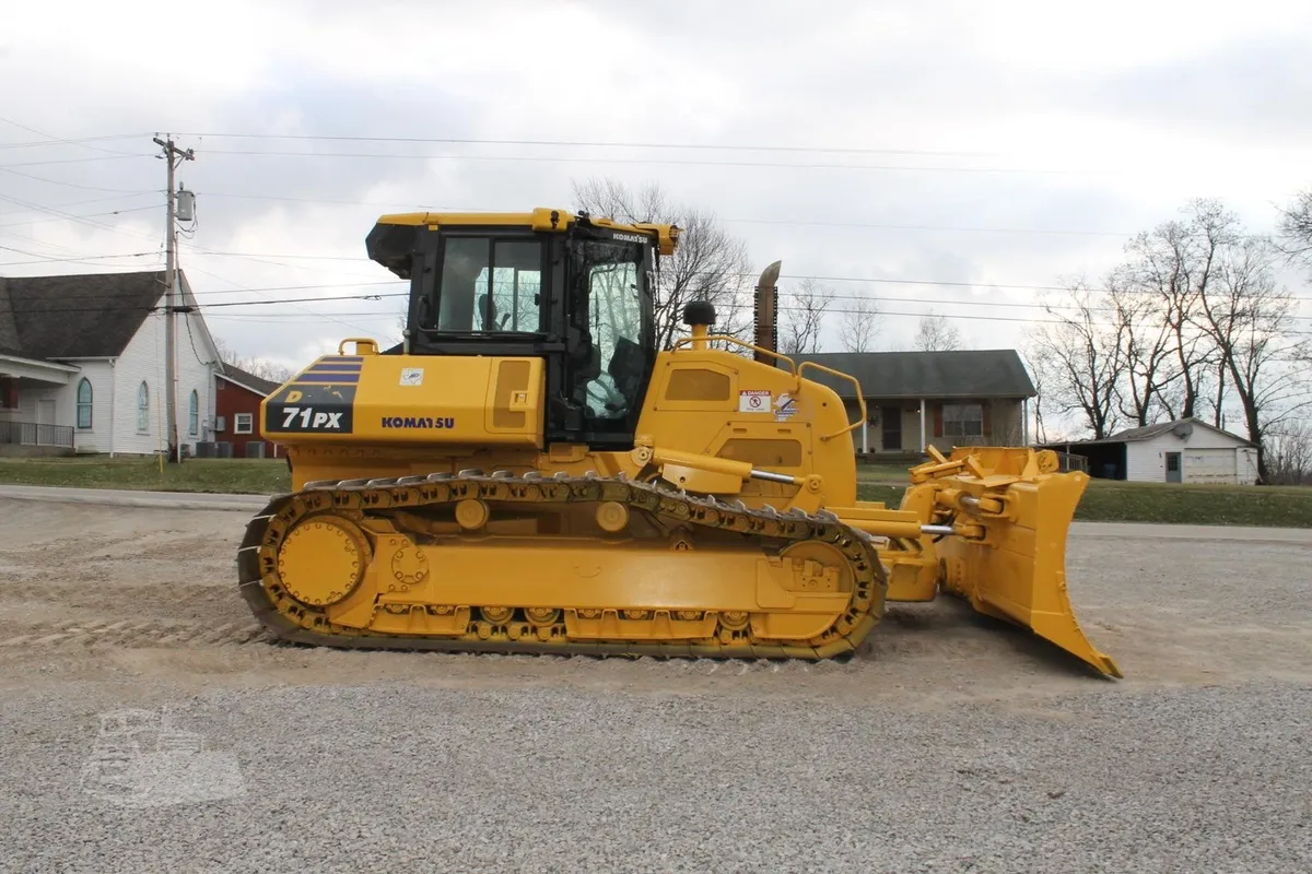 2022 Komatsu D71PX-24 Dozers for sale in Pleasureville, KY - listing photo 5 of 10
