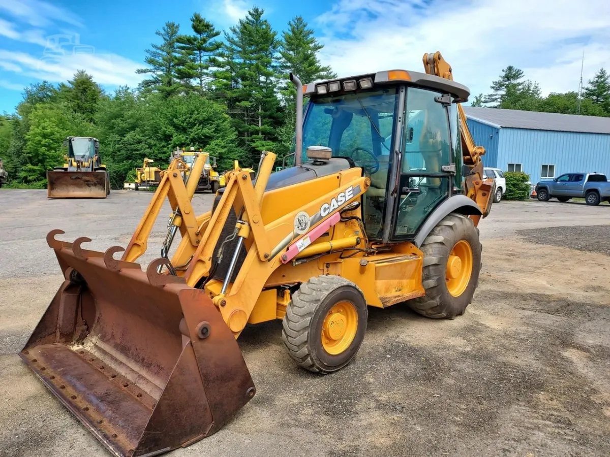 2003 CASE 580SM Backhoe Loaders for sale in Lebanon, ME - listing photo 2 of 8
