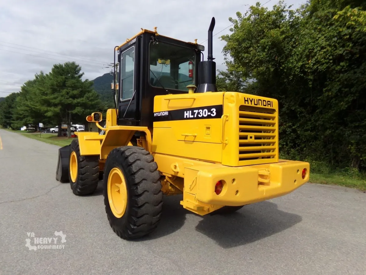 1999 Hyundai HL730-3 Wheel Loaders for sale in Pearisburg, VA - listing photo 7 of 10
