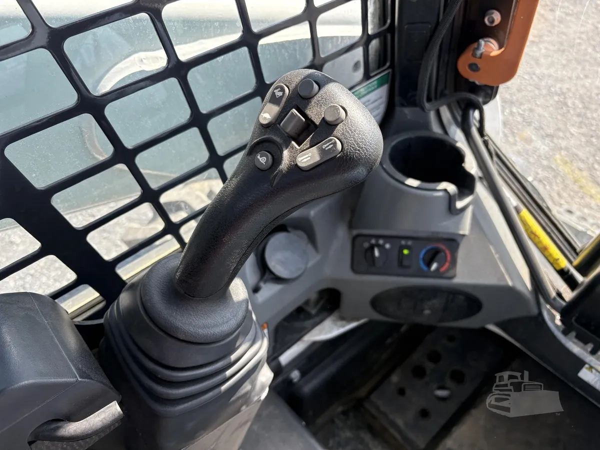 2020 Bobcat S740 Skid Steer Loaders for sale in Linville, VA - listing photo 9 of 10