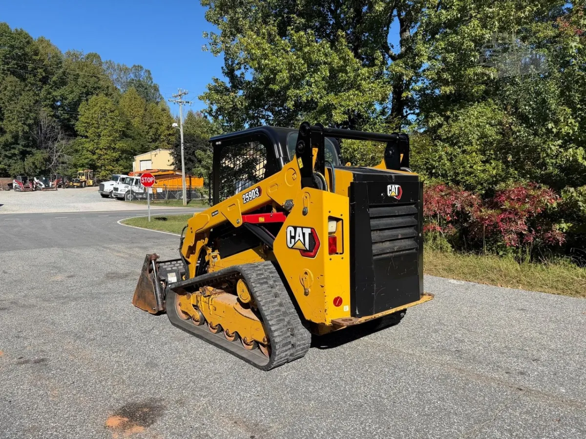 2022 Caterpillar 259D3 Track Loaders for sale in Pleasant Garden, NC - listing photo 2 of 9