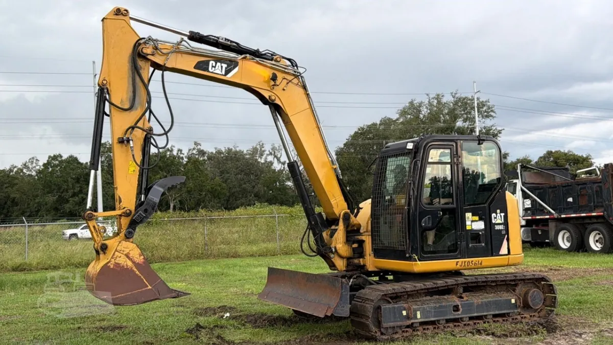 2016 Caterpillar 308E2 CR Excavators for sale in Plant City, FL - listing photo 3 of 10