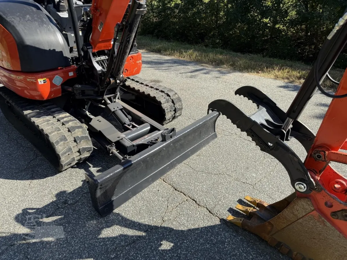 2019 Kubota KX040-4 Excavators for sale in Pleasant Garden, NC - listing photo 5 of 7