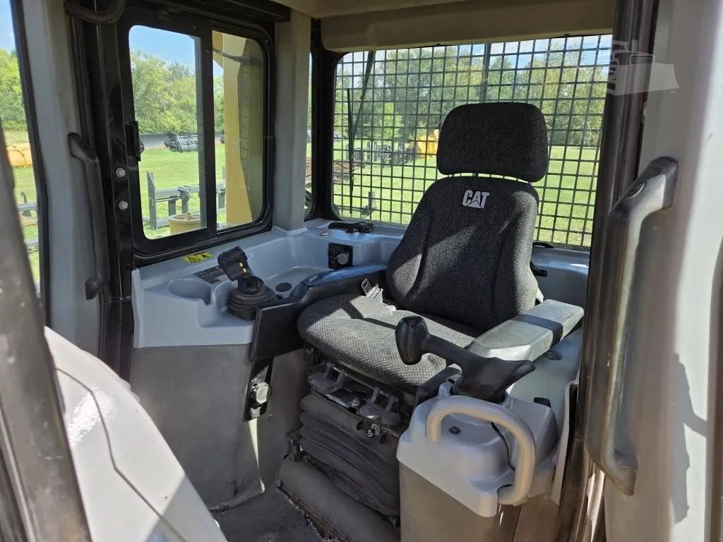 2012 Caterpillar D6T LGP Dozers for sale in Henning, MN - listing photo 6 of 10
