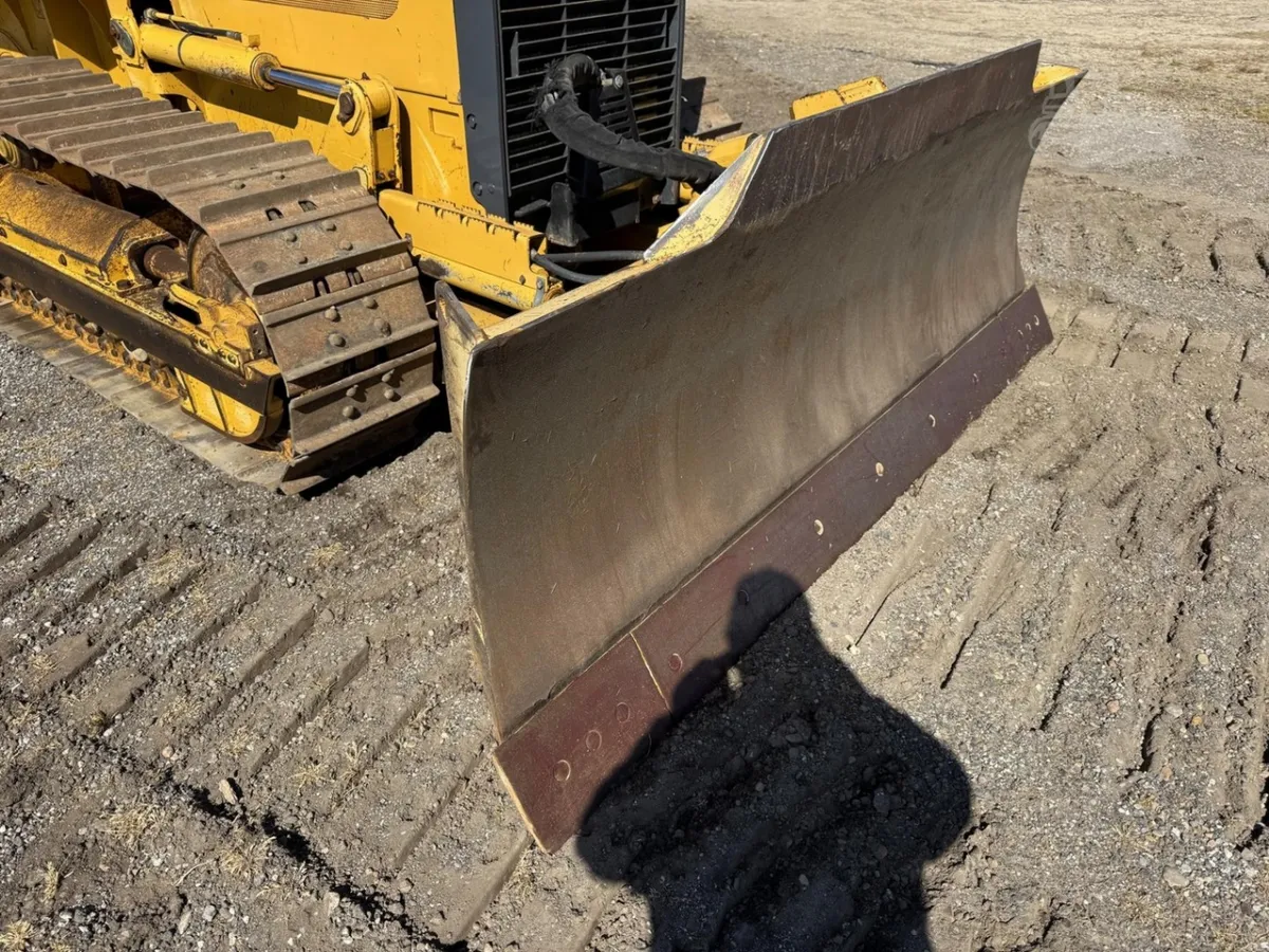 2005 John Deere 450J LT Dozers for sale in Allegan, MI - listing photo 5 of 10