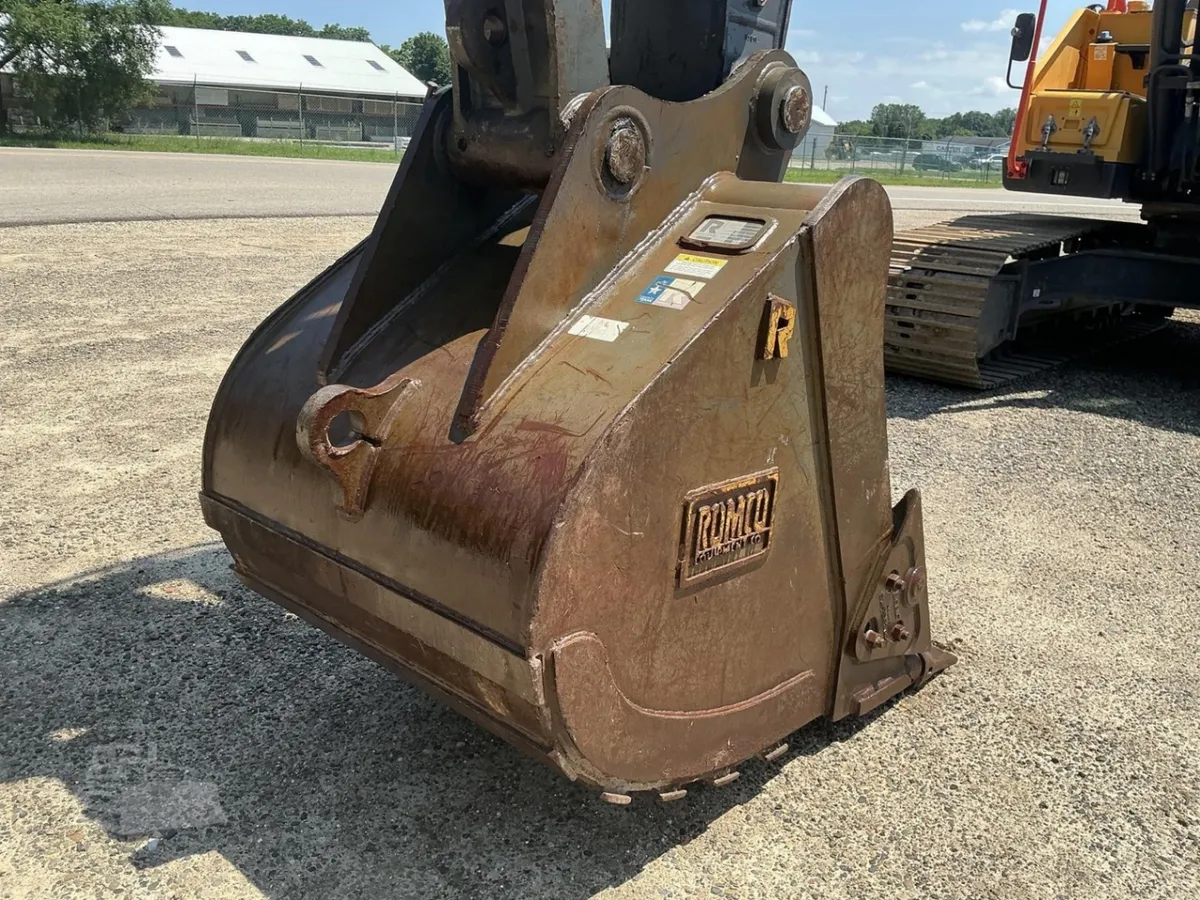 2019 Volvo EC220EL Excavators for sale in Allegan, MI - listing photo 7 of 10