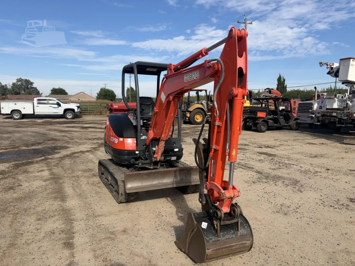2020 Kubota KX71-3 Excavators for sale in Galt, CA - listing photo 4 of 10