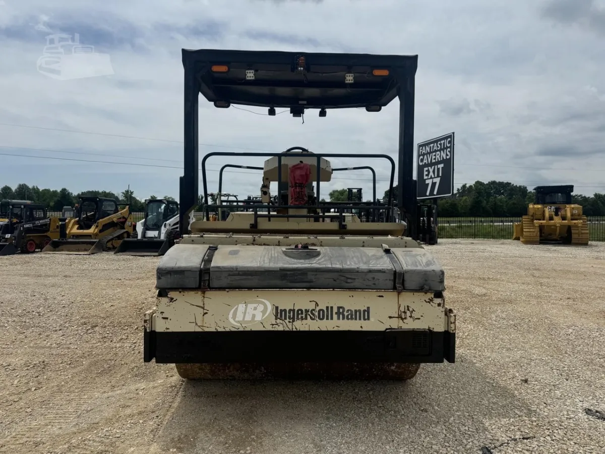 2001 Ingersoll Rand DD130 Smooth Drum Rollers for sale in Strafford, MO - listing photo 8 of 10