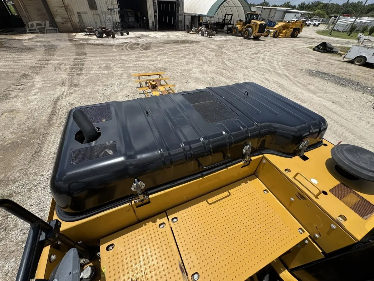 2019 Caterpillar 326FL Excavators for sale in Mulberry, FL - listing photo 10 of 10