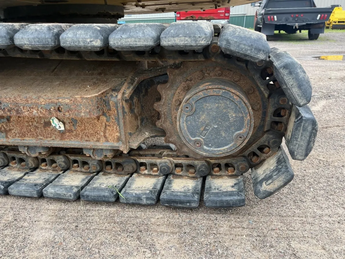 2022 Komatsu PC88MR-11 Excavators for sale in Holcombe, WI - listing photo 8 of 10