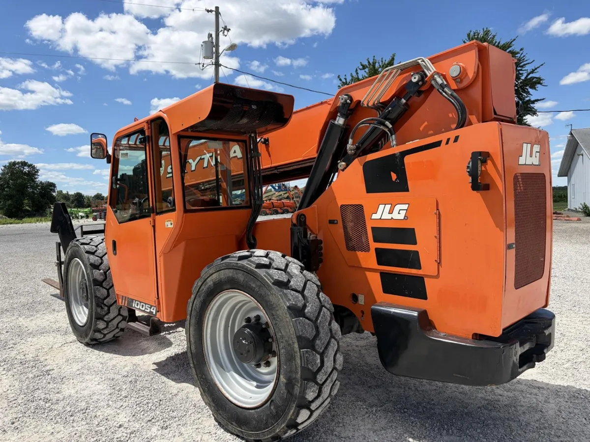 2020 SkyTrak (JLG) skytrak-jlg-10054 Telehandlers Forklifts for sale in Clay City, IL - listing photo 6 of 8