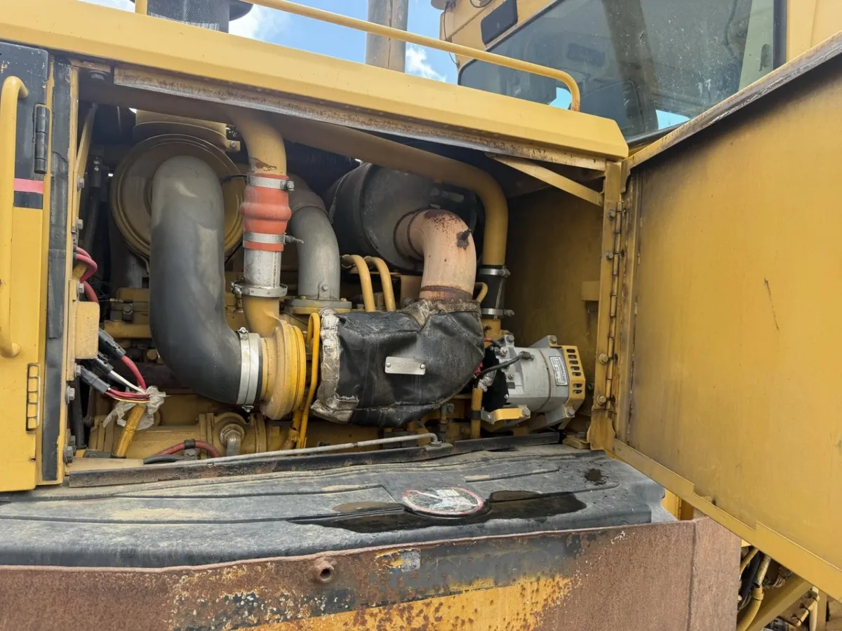 2003 Caterpillar 143H Motor Graders for sale in Brighton, CO - listing photo 9 of 10