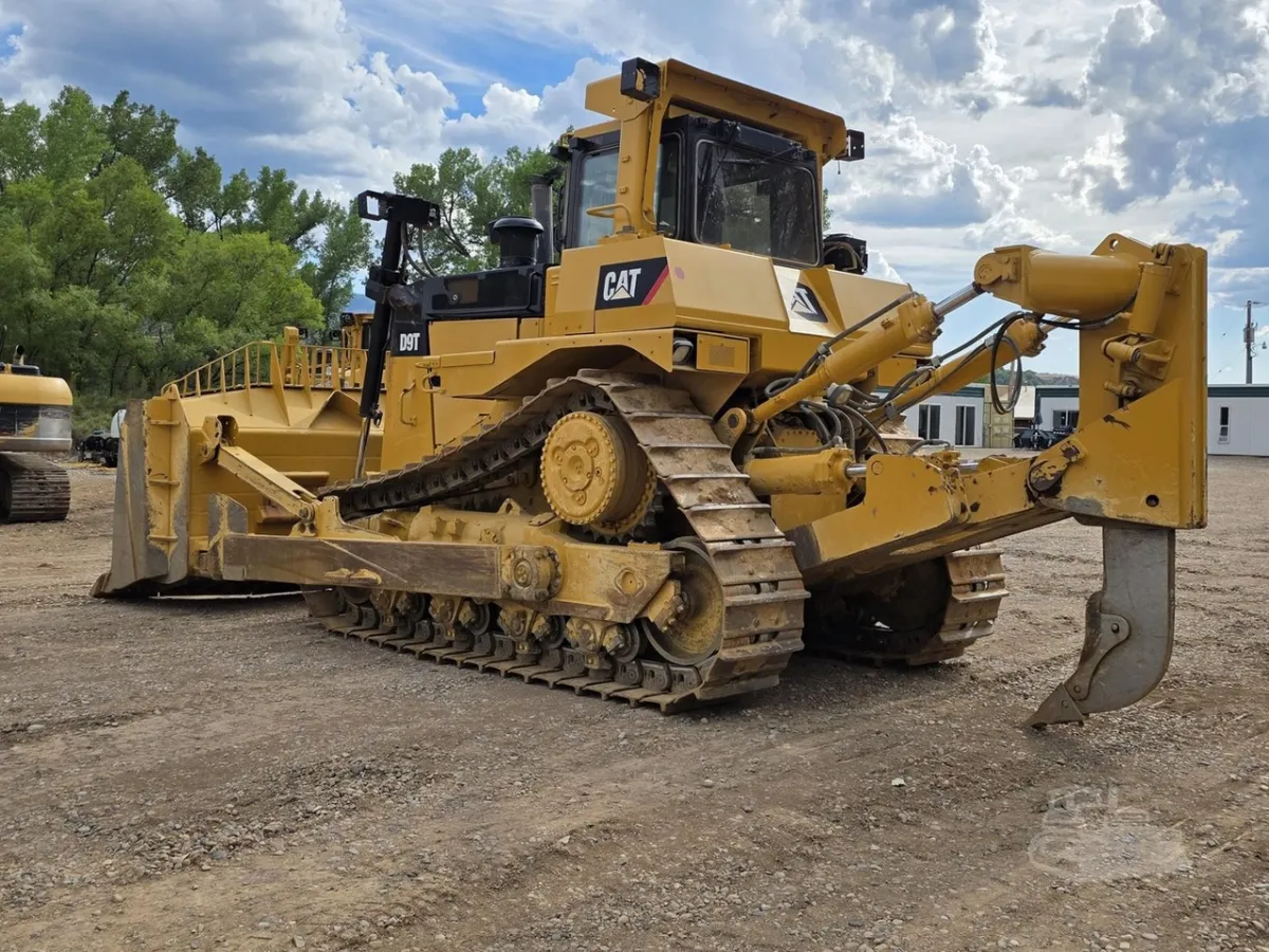 2006 Caterpillar D9T Dozers for sale in Paonia, CO - listing photo 3 of 10