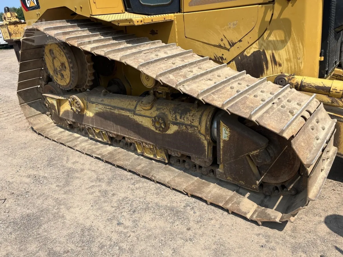 2015 Caterpillar D6T LGP Dozers for sale in Holcombe, WI - listing photo 7 of 10
