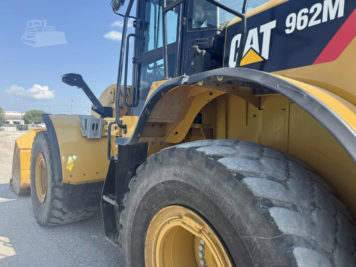 2019 Caterpillar 962M Wheel Loaders for sale in Mount Sterling, IL - listing photo 7 of 8