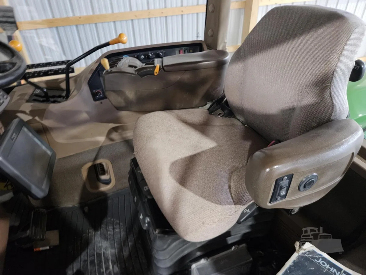 2002 John Deere 9220 Field Tractors Power for sale in Ledyard, IA - listing photo 14 of 18