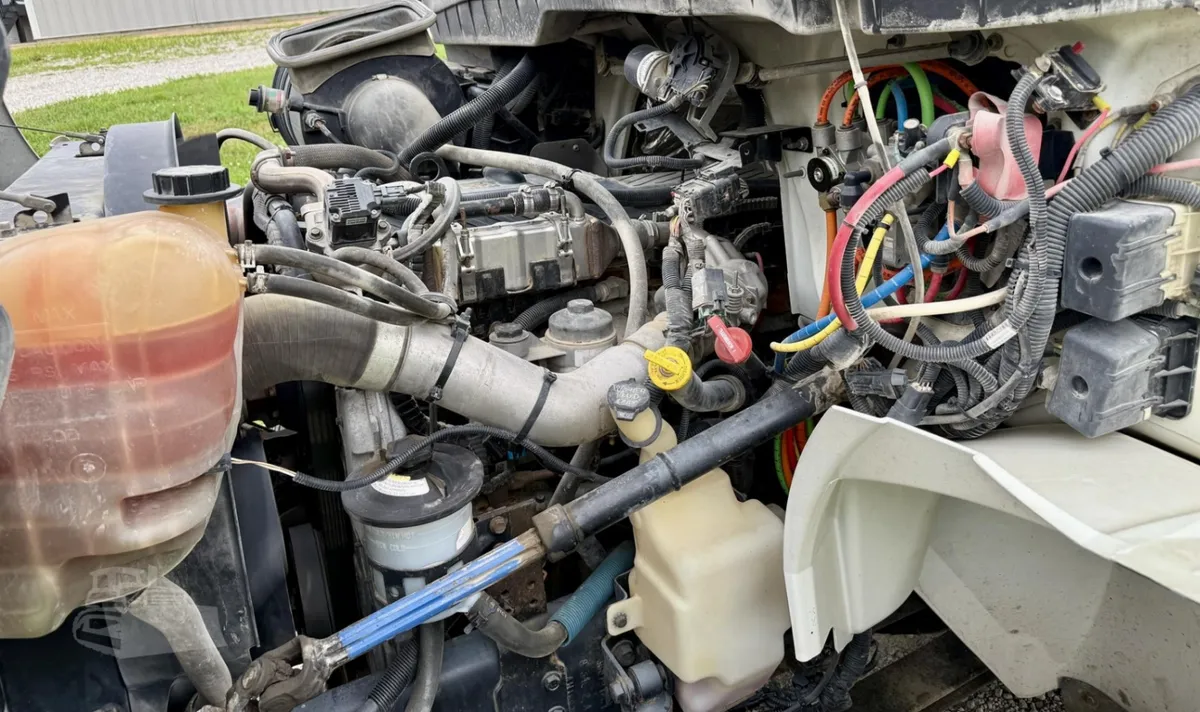 2010 Altec DL45BR Service Mechanics Truck Crane for sale in Knoxville, IA - listing photo 15 of 47