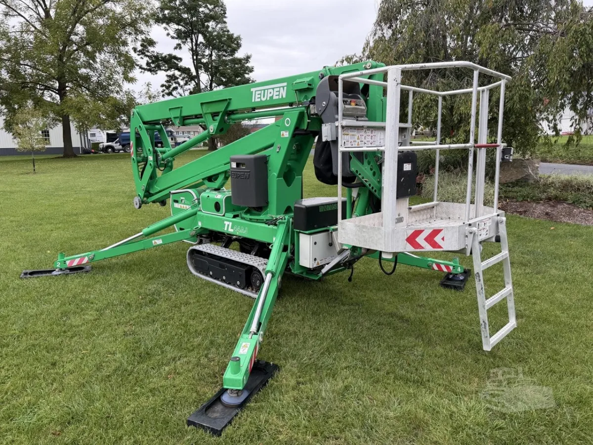 2018 Teupen TL44AJ Articulating Boom Lift Knuckle for sale in Annville, PA - listing photo 6 of 10