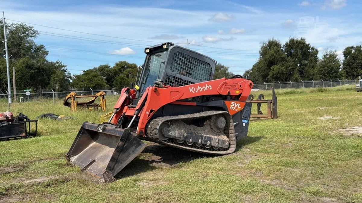 2021 Kubota SVL97-2 Track Loaders for sale in Plant City, FL - listing photo 4 of 10