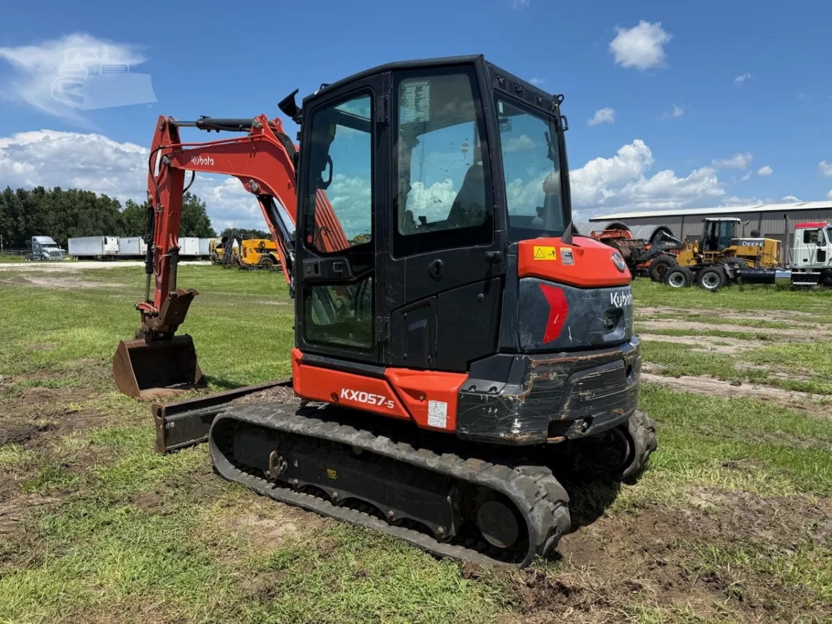 2023 Kubota KX057-5 Excavators for sale in Plant City, FL - listing photo 4 of 10