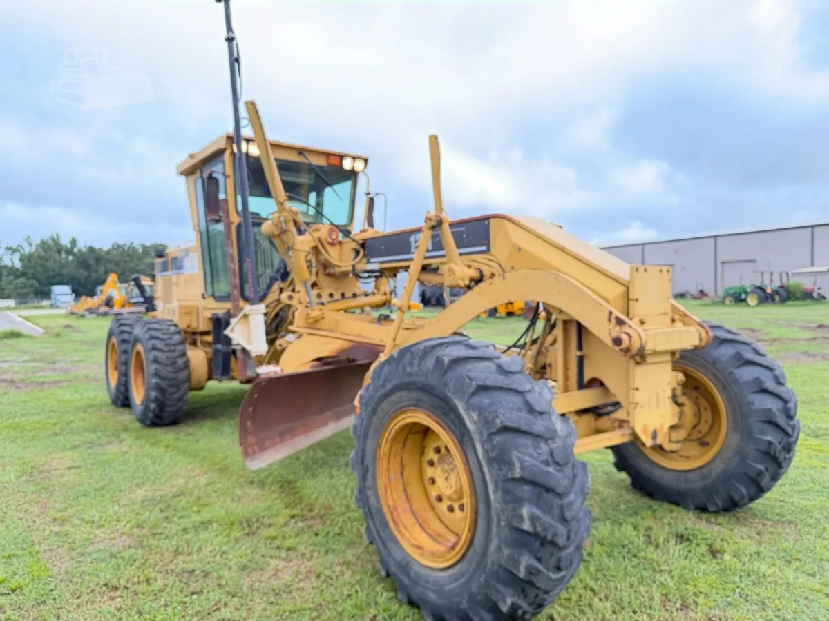 2000 Caterpillar 12H Motor Graders for sale in Plant City, FL - listing photo 9 of 10