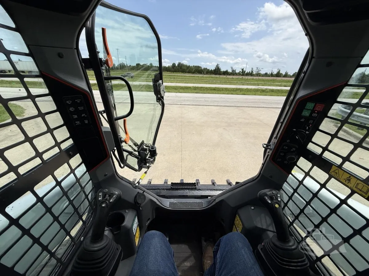2021 Bobcat T76 Track Loaders for sale in Strafford, MO - listing photo 10 of 10