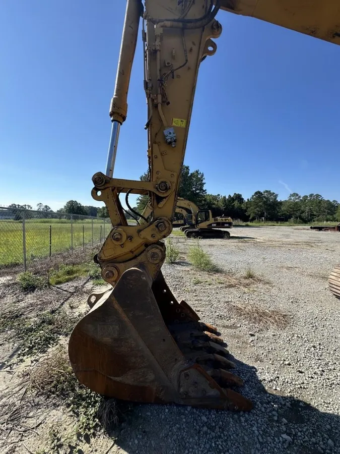2021 Caterpillar 323 Excavators for sale in Andrews, SC - listing photo 5 of 9