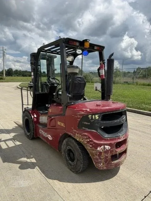 2022 Taylor GT60 Industrial Forklift Counterbalance for sale in Newton, IL - listing photo 6 of 8