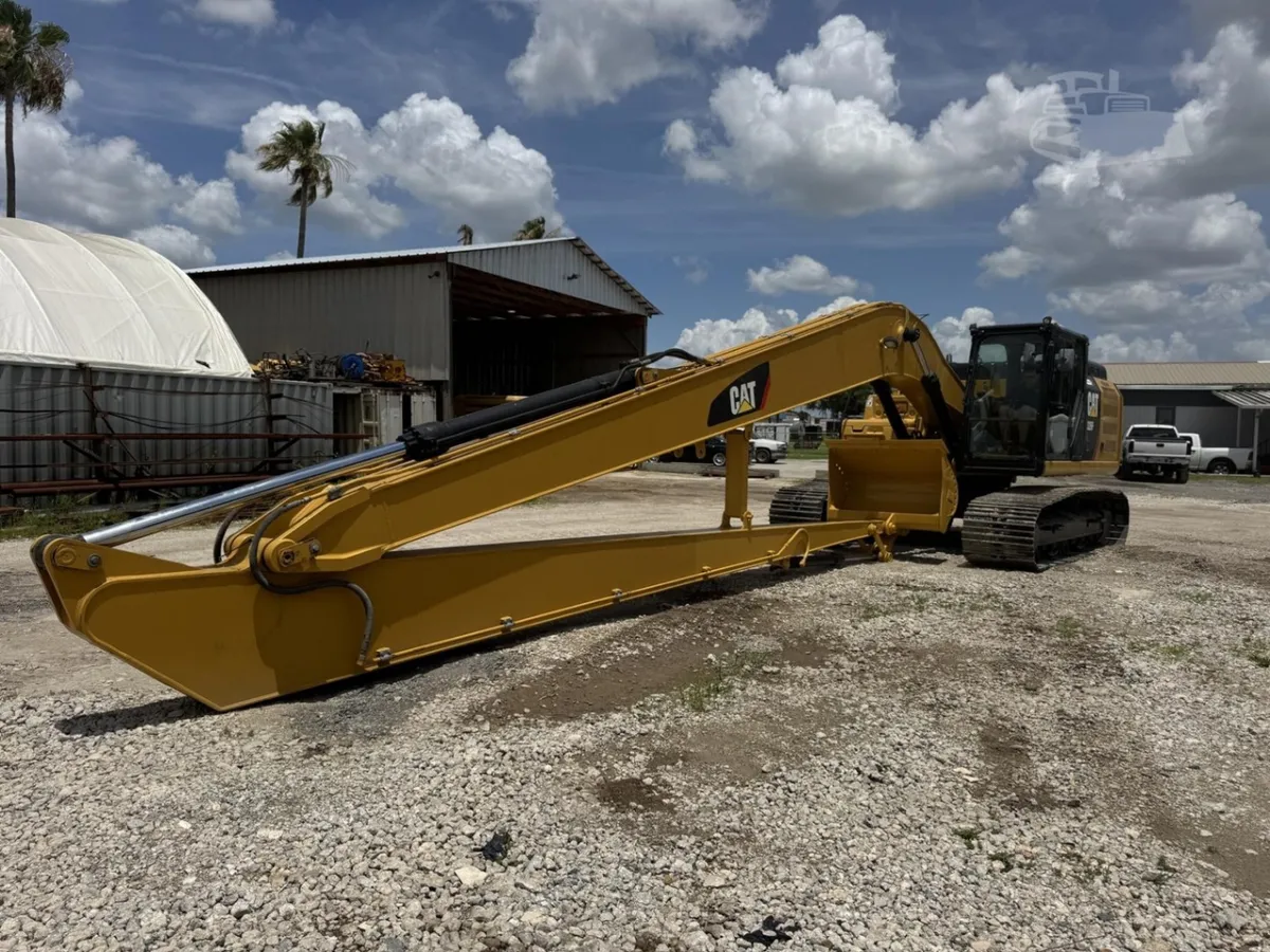 2019 Caterpillar 326FL Excavators for sale in Mulberry, FL - listing photo 4 of 10