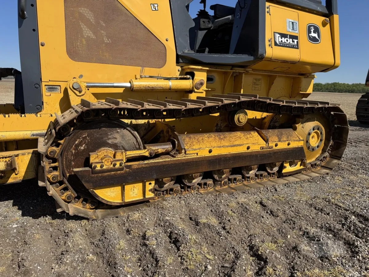 2005 John Deere 450J LT Dozers for sale in Allegan, MI - listing photo 4 of 10