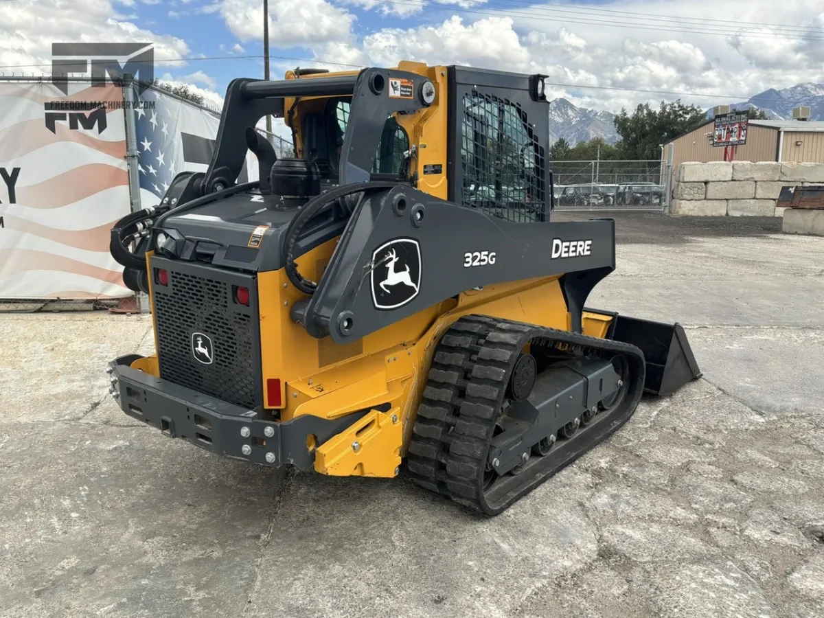 2024 John Deere 325G Track Loaders for sale in Midvale, UT - listing photo 3 of 10