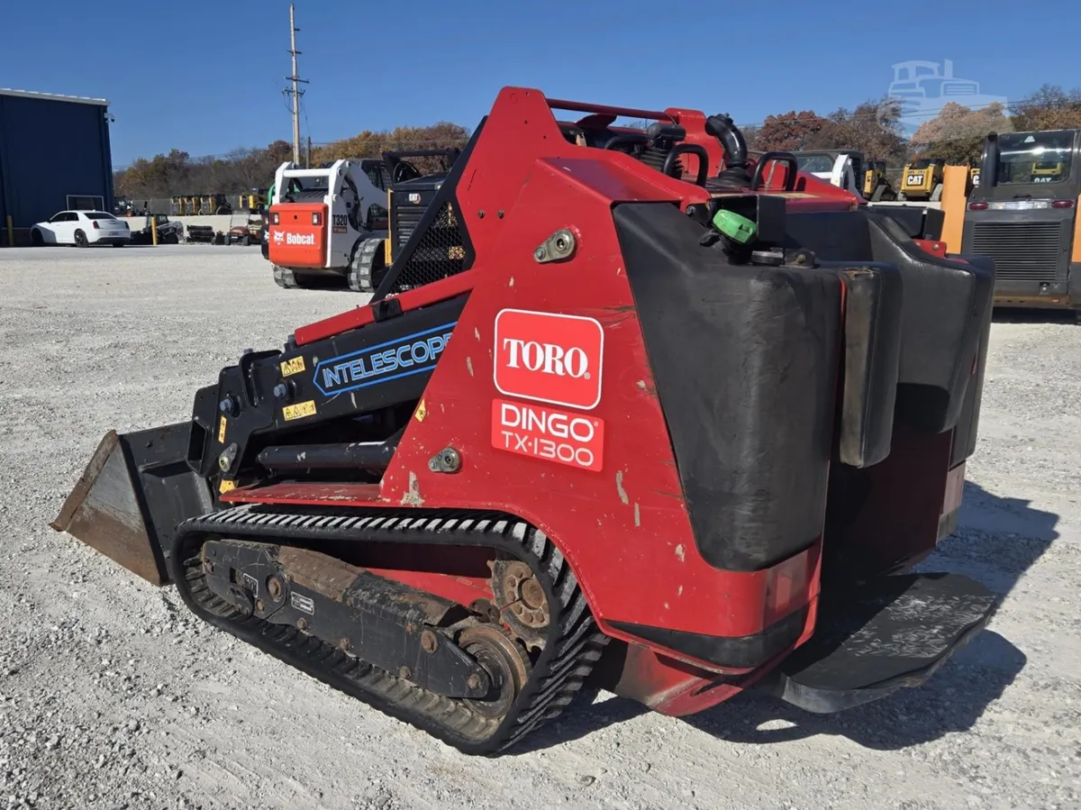 2022 Toro Dingo TX1300 Skid Steer Loaders for sale in Wright City, MO - listing photo 7 of 8