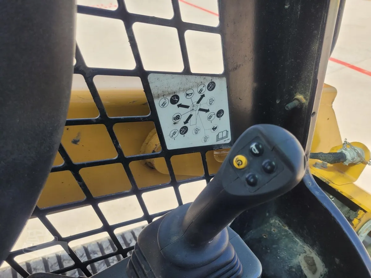 2023 Caterpillar 259D3 Track Loaders for sale in Strafford, MO - listing photo 10 of 10