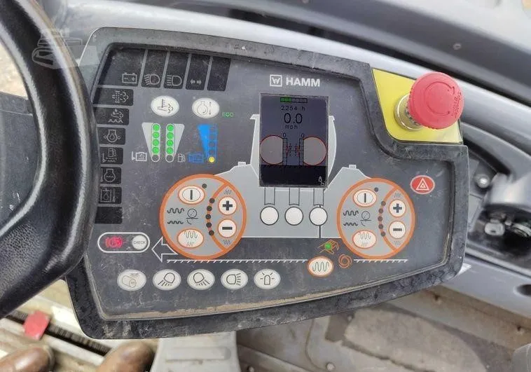 2019 HAMM HD+140IVV Smooth Drum Rollers for sale in Panora, IA - listing photo 23 of 43