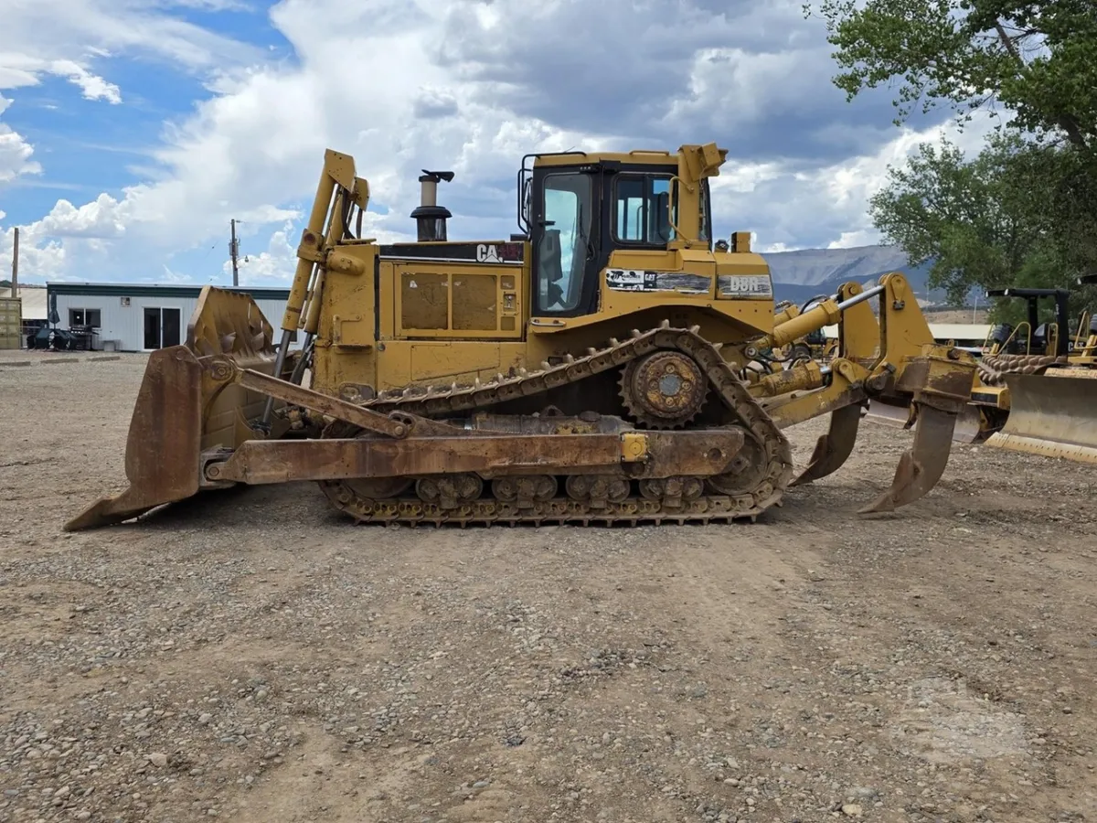2004 Caterpillar D8R II Dozers for sale in Paonia, CO - listing photo 4 of 10