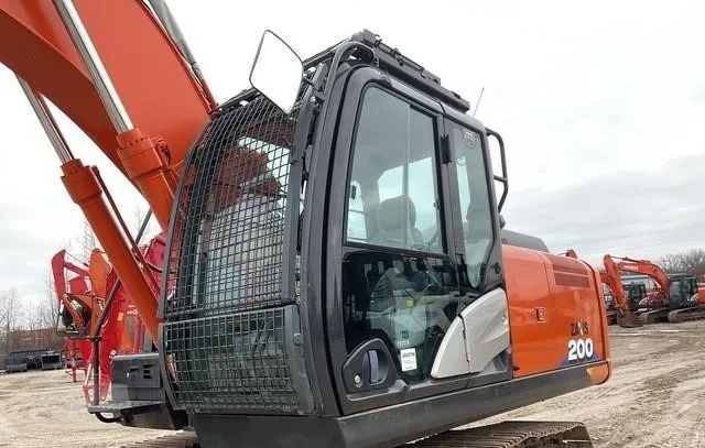 2019 Hitachi ZX200-6 Excavators for sale in Lebanon, ME - listing photo 9 of 10