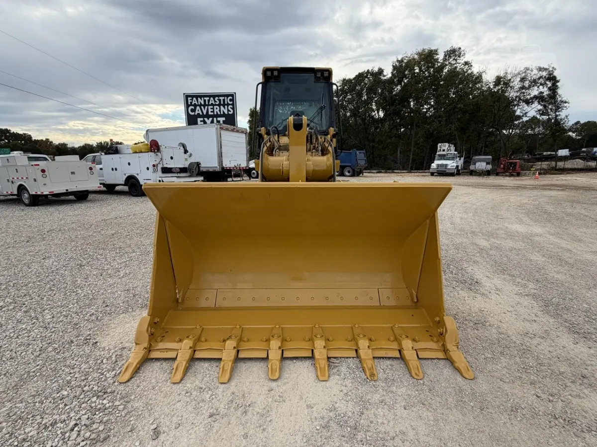 2015 Caterpillar 963K Track Loaders for sale in Strafford, MO - listing photo 7 of 10