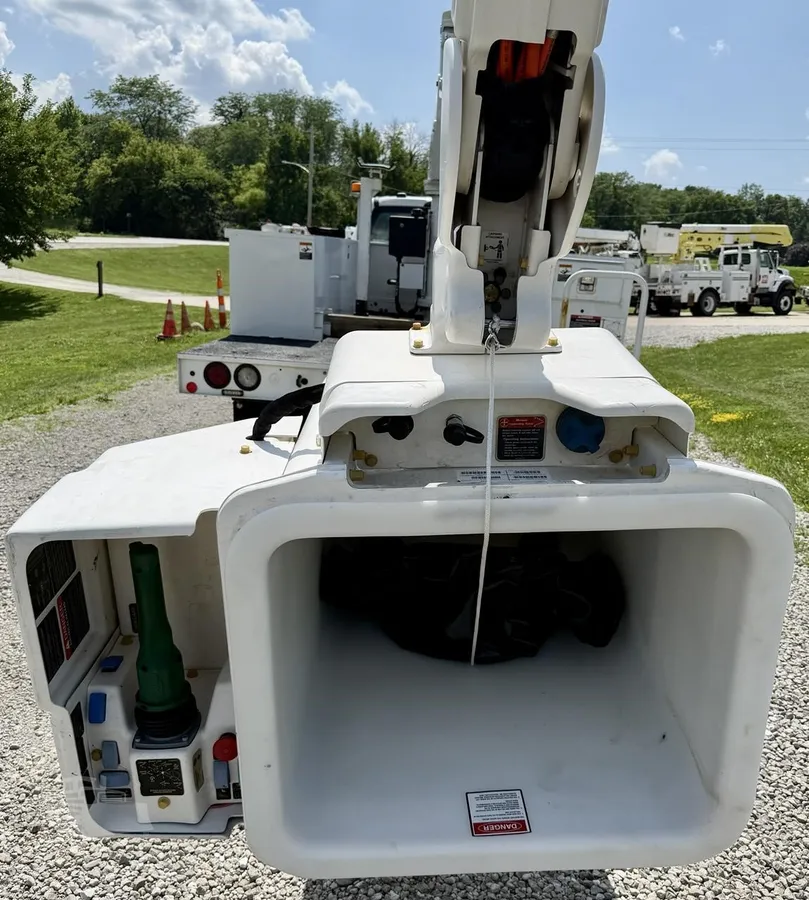 2021 Altec AT40G Service Mechanics Truck Crane for sale in Knoxville, IA - listing photo 36 of 41