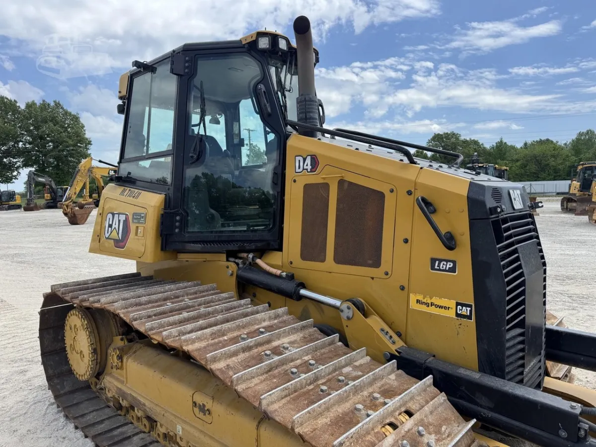 2024 Caterpillar D4 Dozers for sale in Jackson, TN - listing photo 9 of 11
